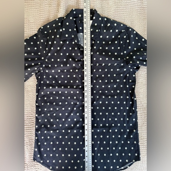 🖤 Theory Men’s Black Polka Dot Short Sleeve Shirt NWT Size S 🖤 - Picture 9 of 11